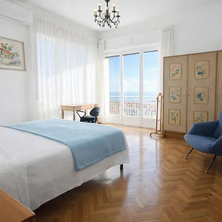 Vista Mare Panoramica Terrazza Privata - Parcheggio - Relax A 5 Min Dal Mare